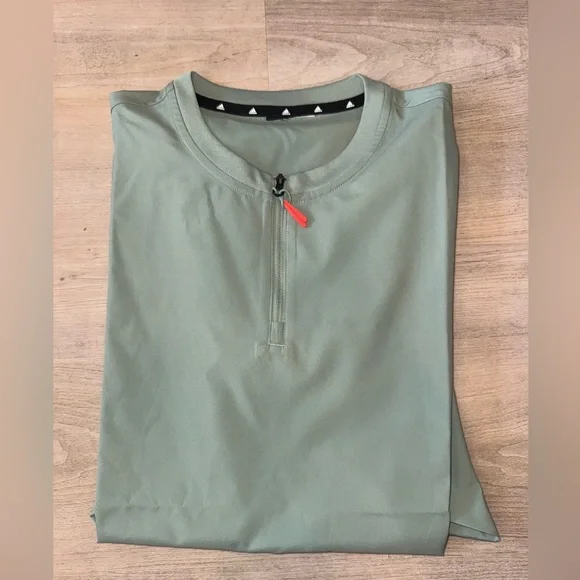 Adidas Utility OverSized Shirt - Picture 8 of 8